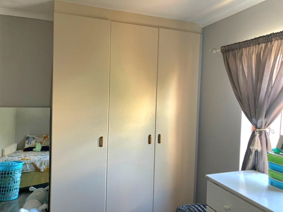 2 Bedroom Property for Sale in Campher Park Eastern Cape
